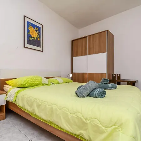Apartament Tonci